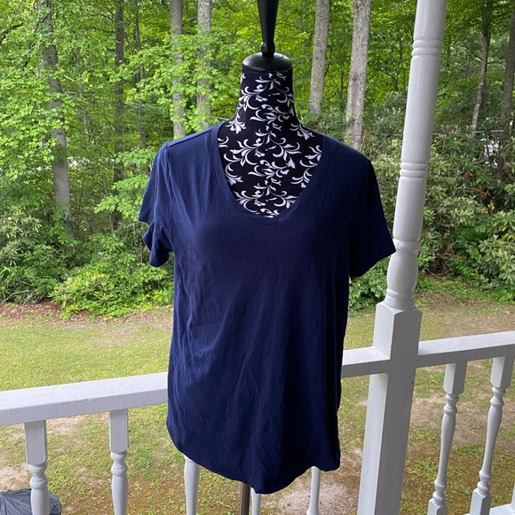 Old Navy Everywear Women's V-Neck Short Sleeve Tee Size Large - Picture 9 of 11